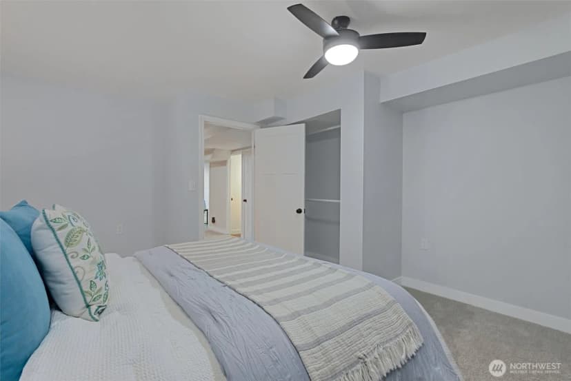 Property photo for 15442 Se 22nd Place, Bellevue photo 30
