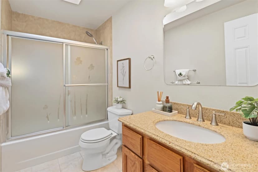 Property photo for 6149 115th Place Se, Bellevue photo 23