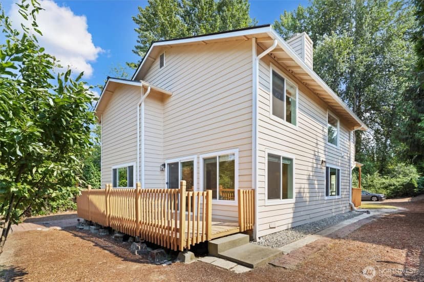 Property photo for 6149 115th Place Se, Bellevue photo 28