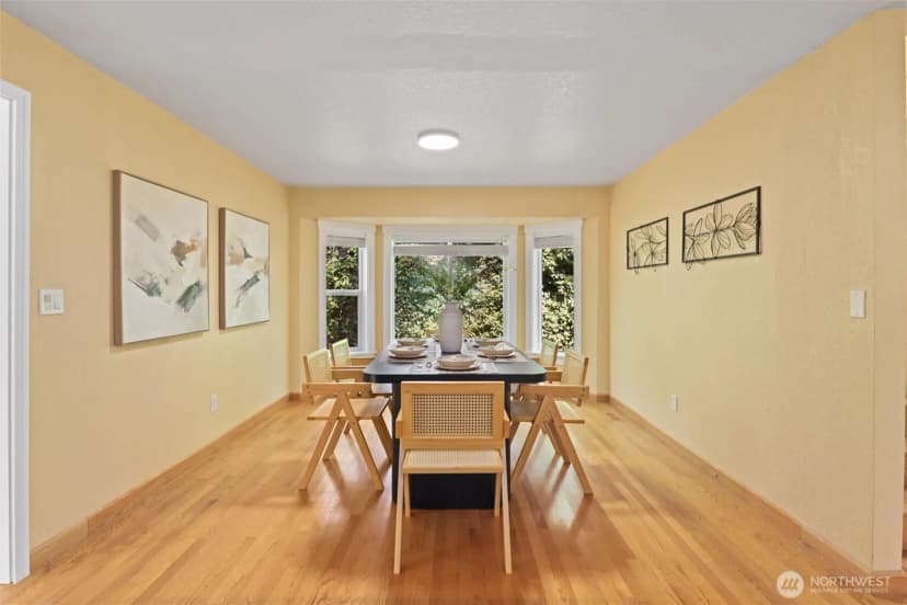 Property photo for 6149 115th Place Se, Bellevue photo 7