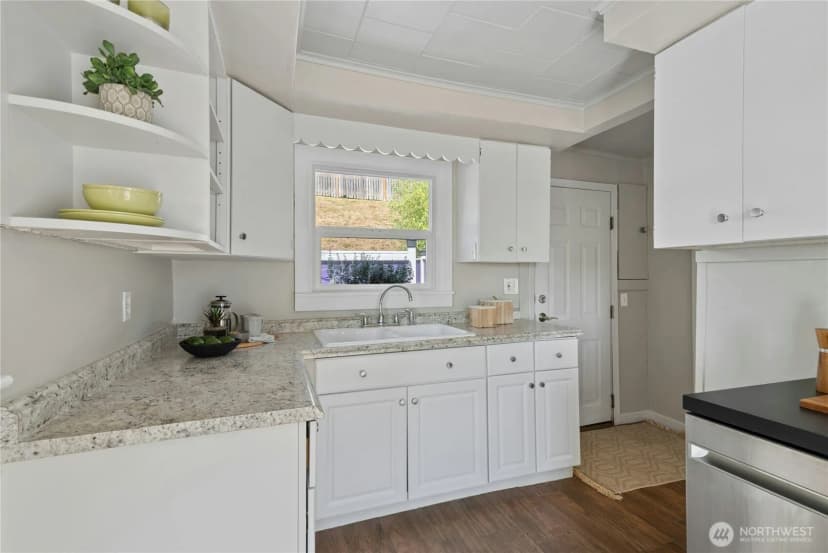 Property photo for 1035 Temple Drive, Everett photo 11