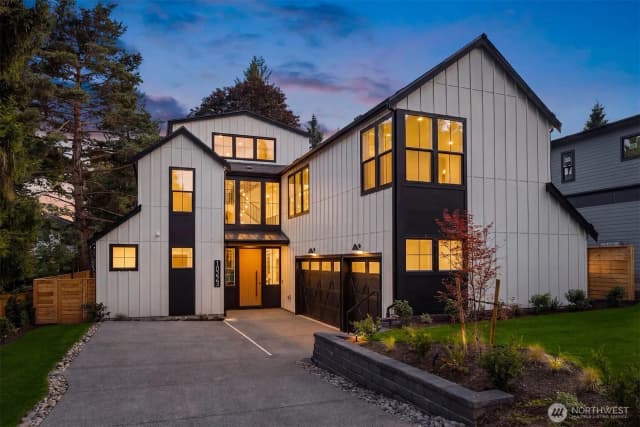 Property photo for 10223 Ne 24th Street, Bellevue