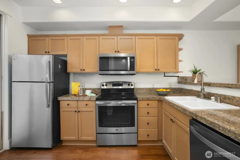 Property photo for 4132 248th Court Se, Sammamish photo 13