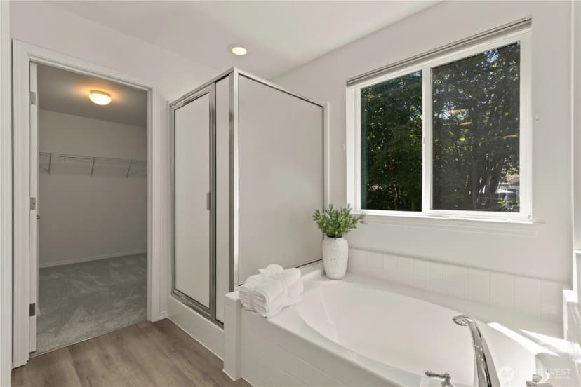 Property photo for 20345 128th Place Ne, Woodinville photo 27