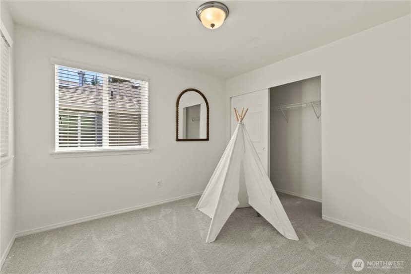 Property photo for 20345 128th Place Ne, Woodinville photo 33