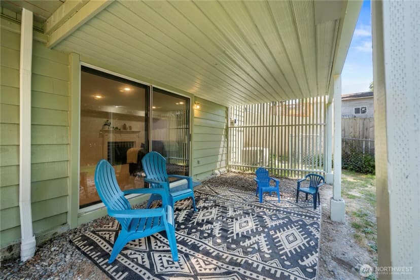 Property photo for 21239 14th Avenue S, Des Moines photo 34