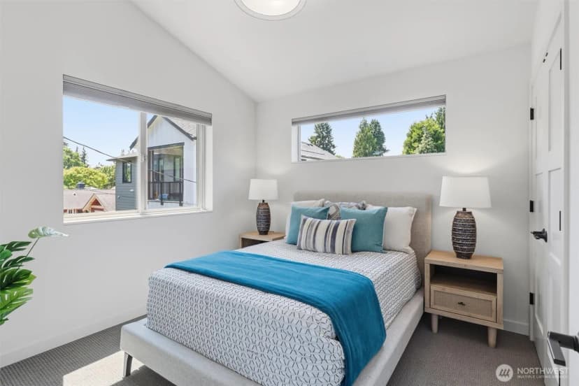 Property photo for 2109 Ne 83rd Street, Seattle photo 14