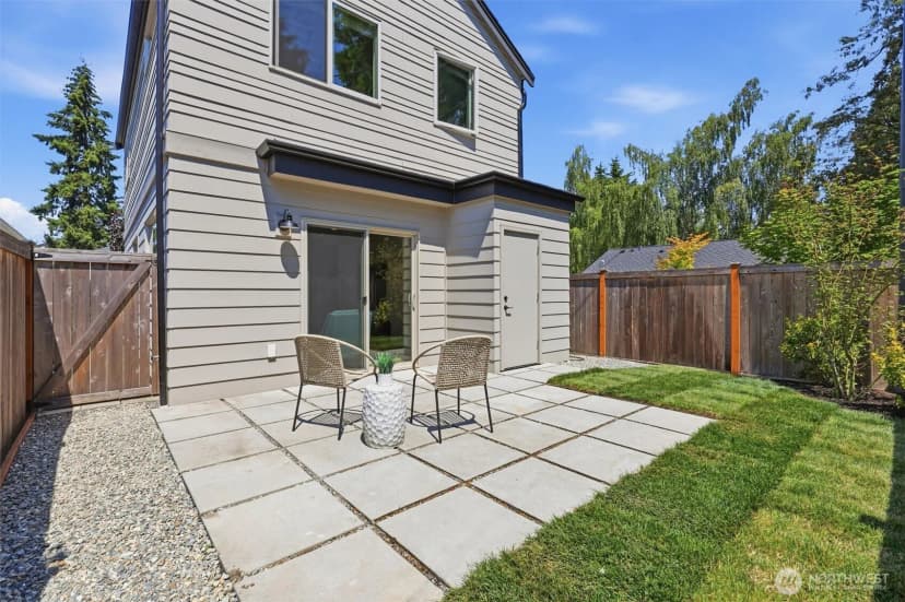 Property photo for 2109 Ne 83rd Street, Seattle photo 18