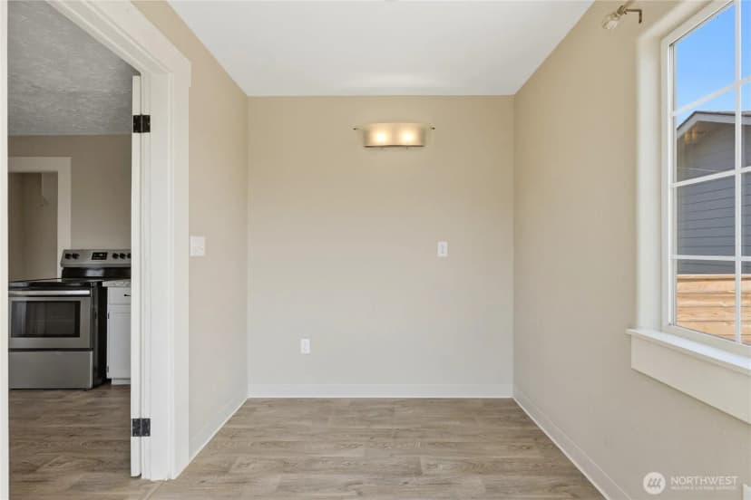 Property photo for 337 Loves Avenue, Woodland photo 22