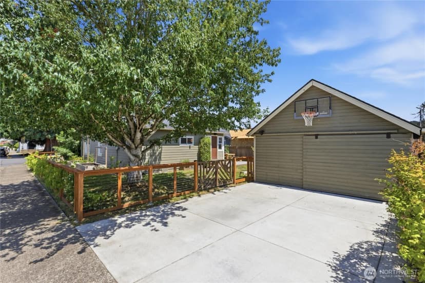 Property photo for 337 Loves Avenue, Woodland photo 37