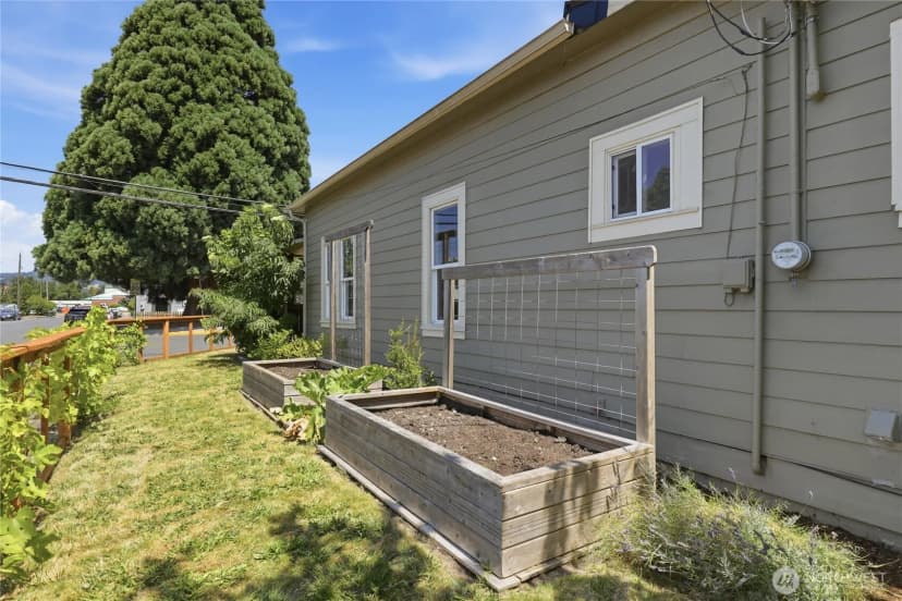 Property photo for 337 Loves Avenue, Woodland photo 36