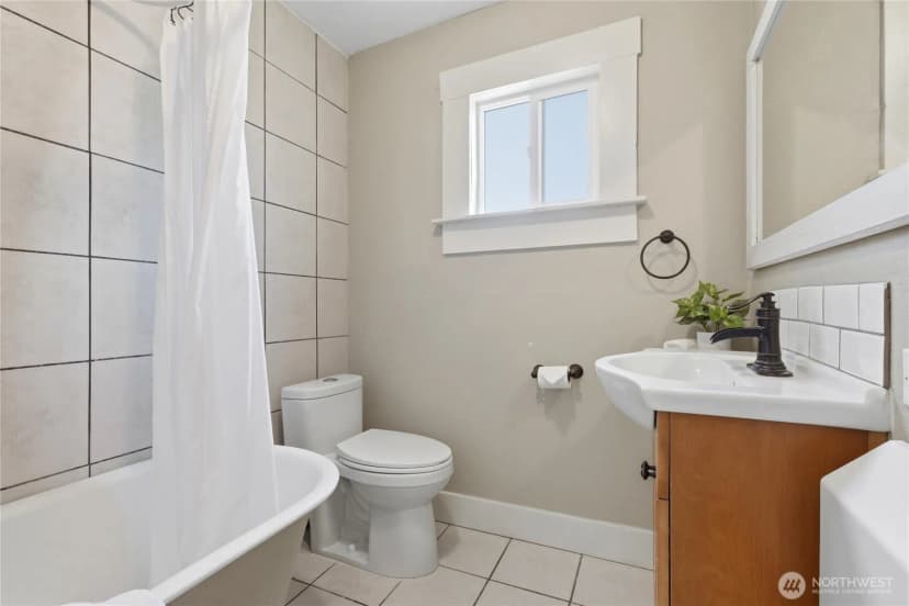 Property photo for 337 Loves Avenue, Woodland photo 28