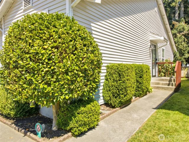 Property photo for 6924 Jericho Lane Sw, Olympia photo 4