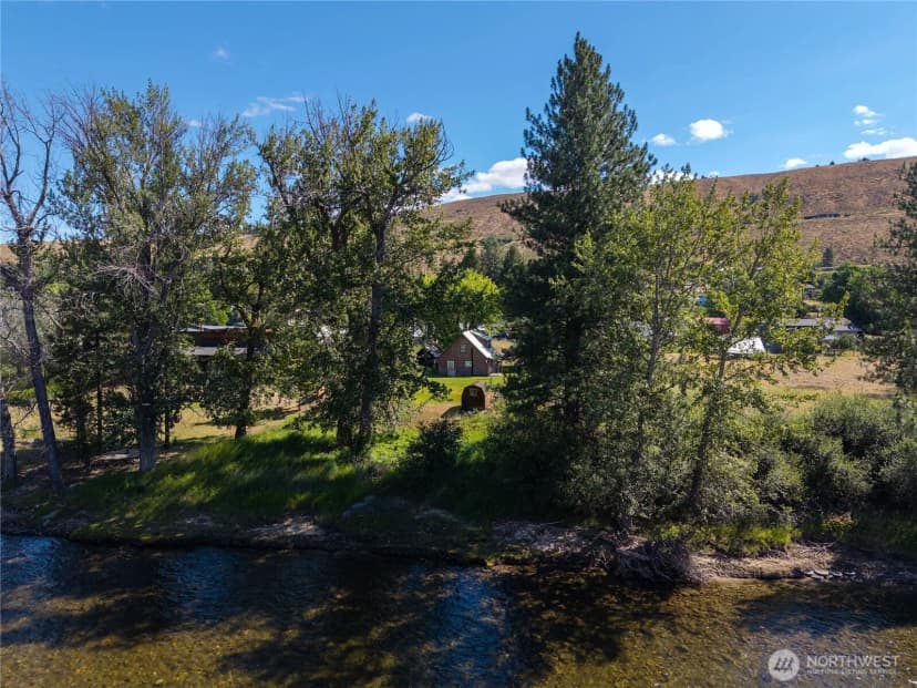 Property photo for 821 Riverside Street, Winthrop photo 23