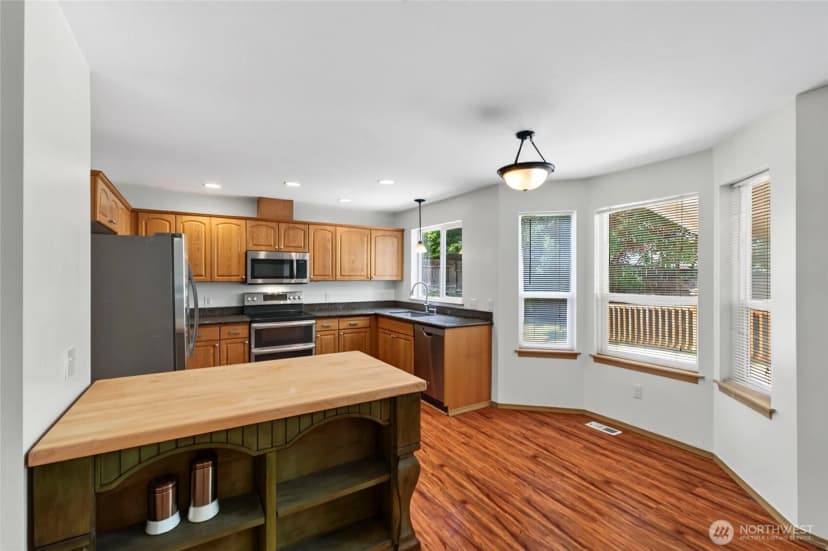 Property photo for 21415 116th Street E, Bonney Lake photo 7