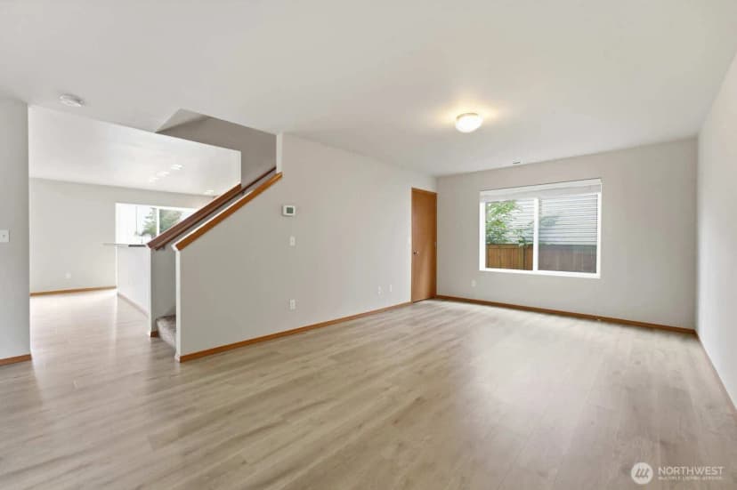 Property photo for 8419 79th Street Ne, Marysville photo 7