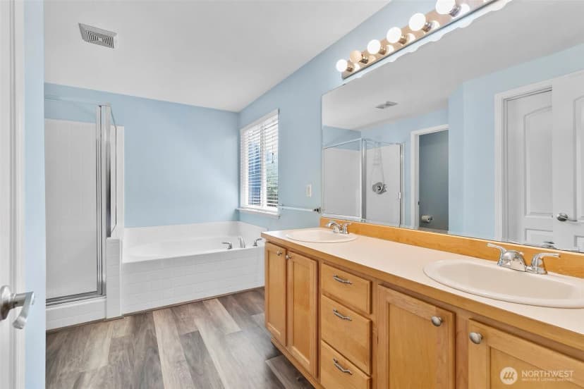 Property photo for 23929 Se 249th Street, Maple Valley photo 30