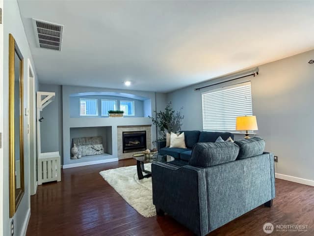 Property photo for 23929 Se 249th Street, Maple Valley photo 4