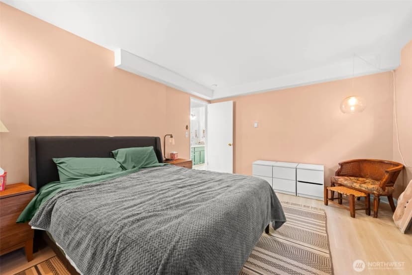 Property photo for 11515 Greenwood Avenue N #h, Seattle photo 29