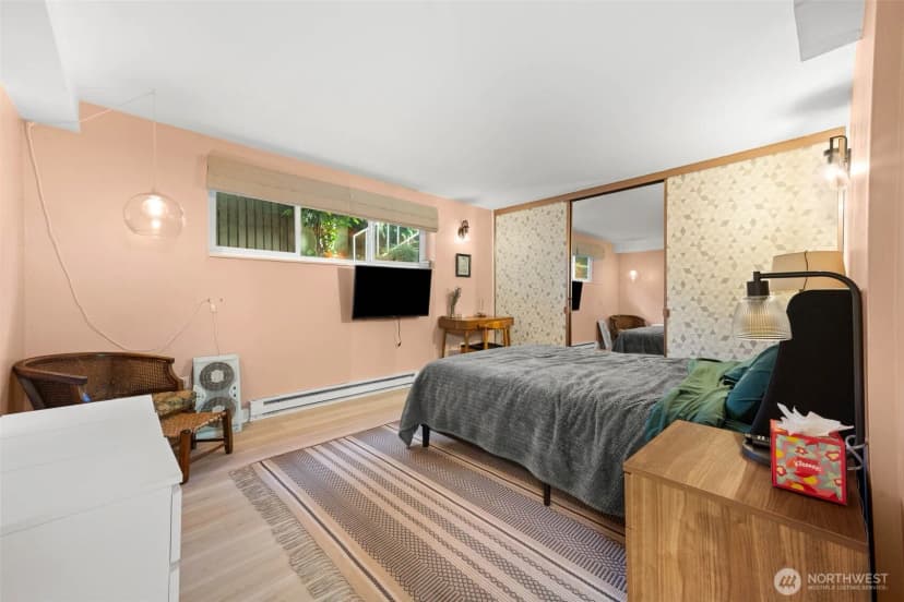 Property photo for 11515 Greenwood Avenue N #h, Seattle photo 28