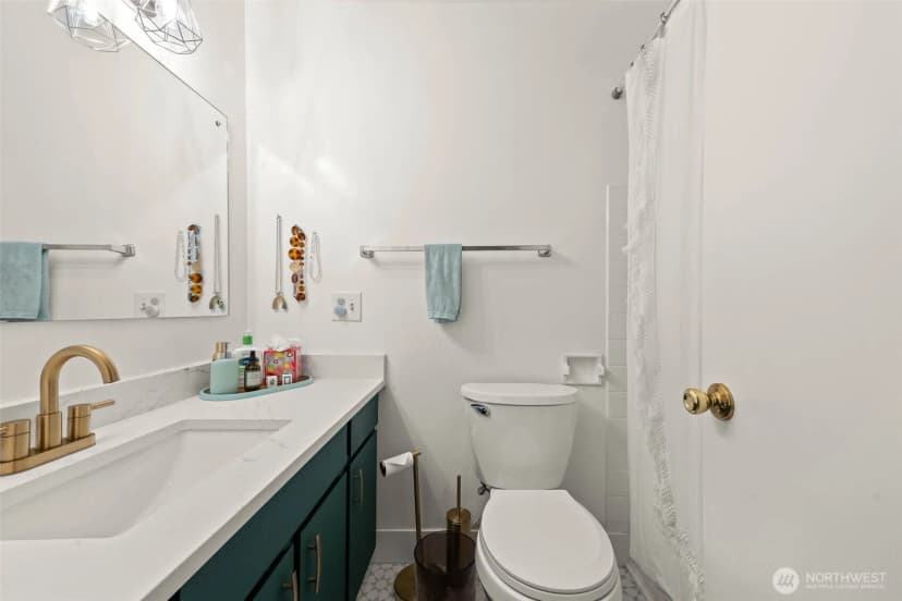 Property photo for 11515 Greenwood Avenue N #h, Seattle photo 27