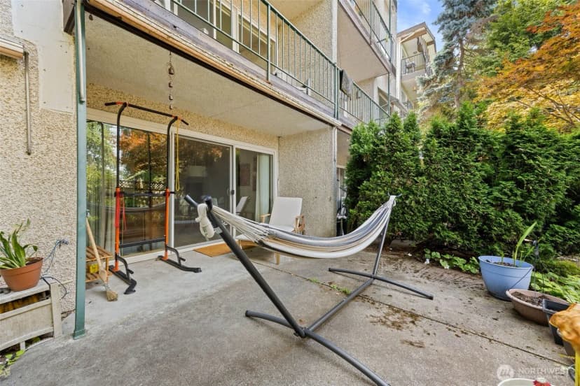 Property photo for 11515 Greenwood Avenue N #h, Seattle photo 33
