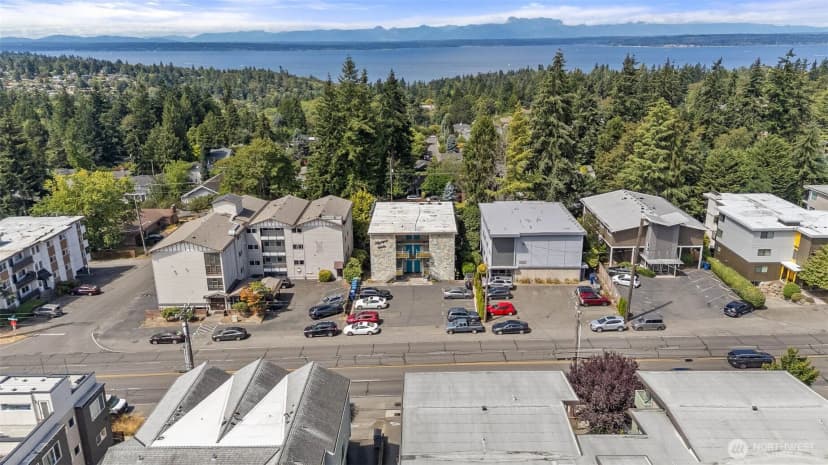 Property photo for 11515 Greenwood Avenue N #h, Seattle photo 35