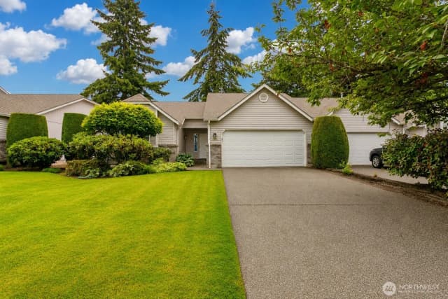 Property photo for 12702 -12704 119th Street Ct E, Puyallup photo 5