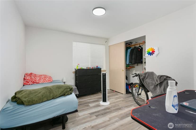 Property photo for 12702 -12704 119th Street Ct E, Puyallup photo 17