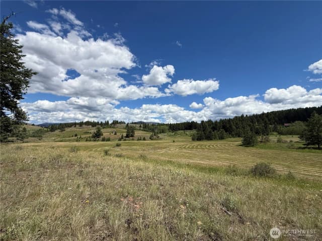 Property photo for 42 Tedesco Road, Republic
