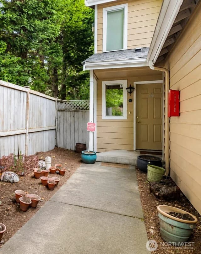 Property photo for 1426 S 308th Lane, Federal Way