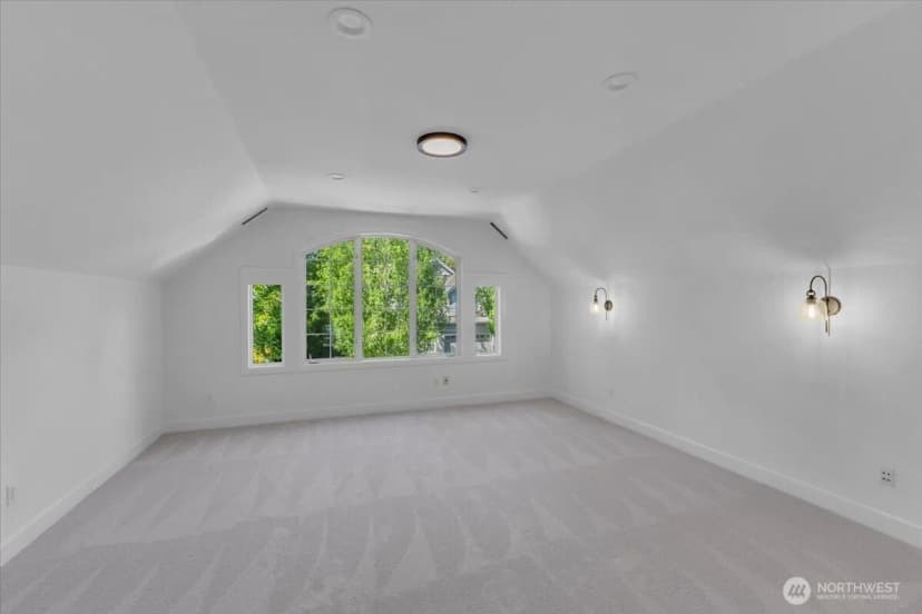 Property photo for 21119 Se 5th St, Sammamish photo 21