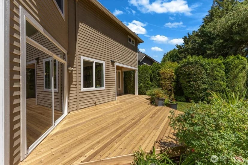 Property photo for 21119 Se 5th St, Sammamish photo 39