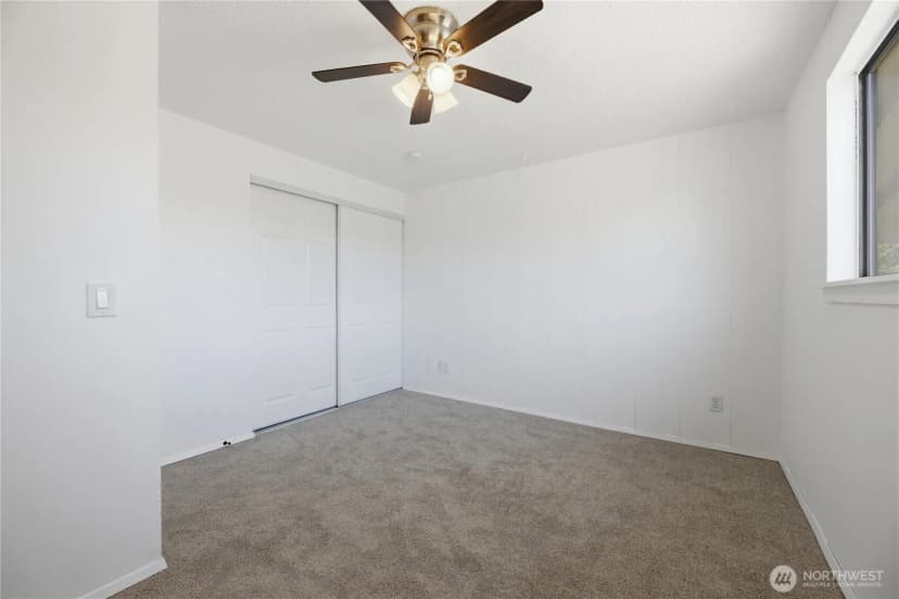 Property photo for 506 Calistoga Street W, Orting photo 34