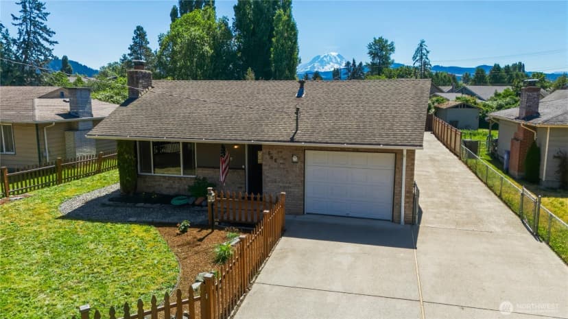 Property photo for 506 Calistoga Street W, Orting photo 9