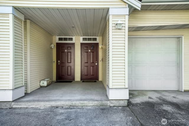 Property photo for 4635 Morris Avenue S #i, Renton photo 3