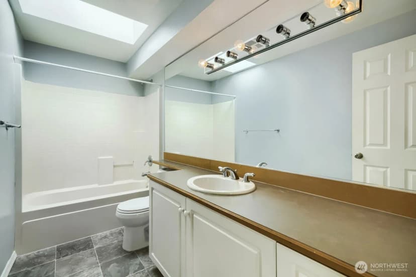 Property photo for 4635 Morris Avenue S #i, Renton photo 20
