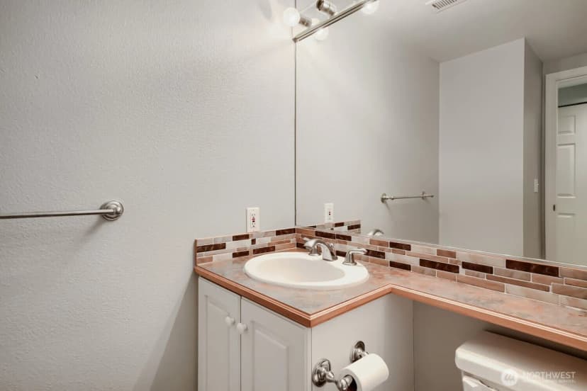Property photo for 4635 Morris Avenue S #i, Renton photo 19