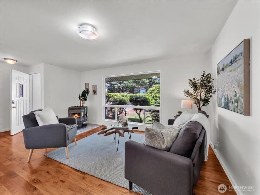 Property photo for 4815 S 184th Street, Sea Tac photo 2