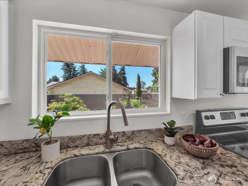 Property photo for 4815 S 184th Street, Sea Tac photo 8
