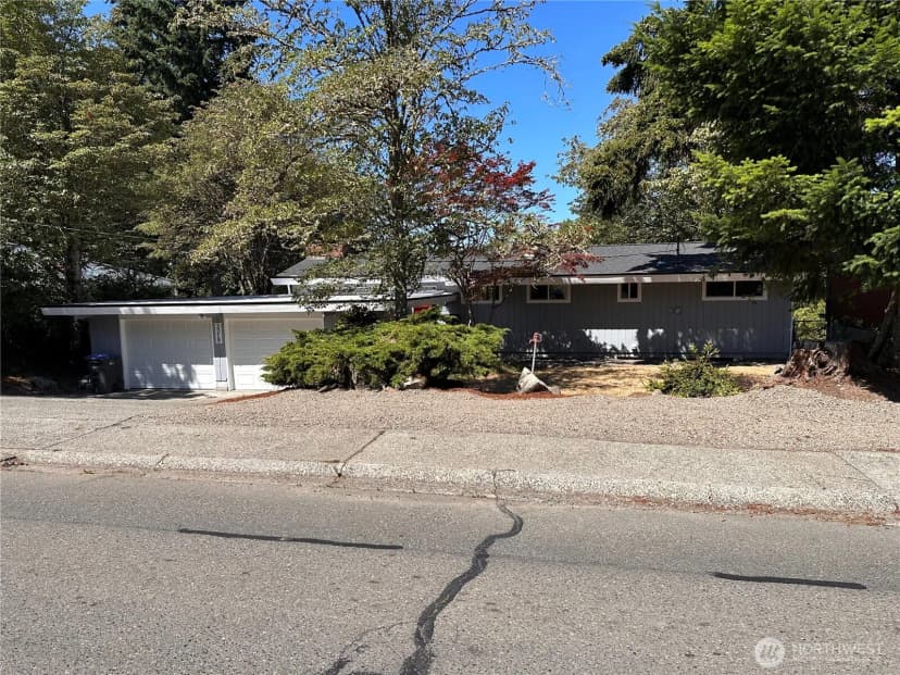 Property photo for 3219 Halverson Avenue, Bremerton photo 3