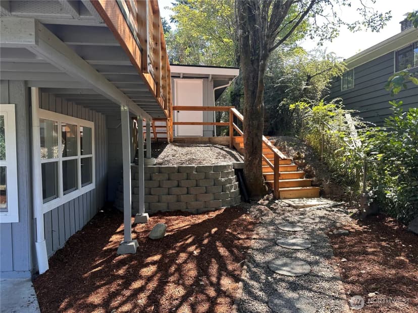 Property photo for 3219 Halverson Avenue, Bremerton photo 32