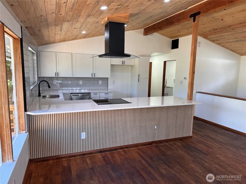Property photo for 3219 Halverson Avenue, Bremerton photo 7