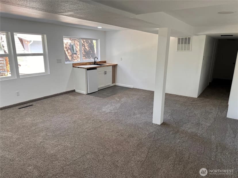Property photo for 3219 Halverson Avenue, Bremerton photo 20