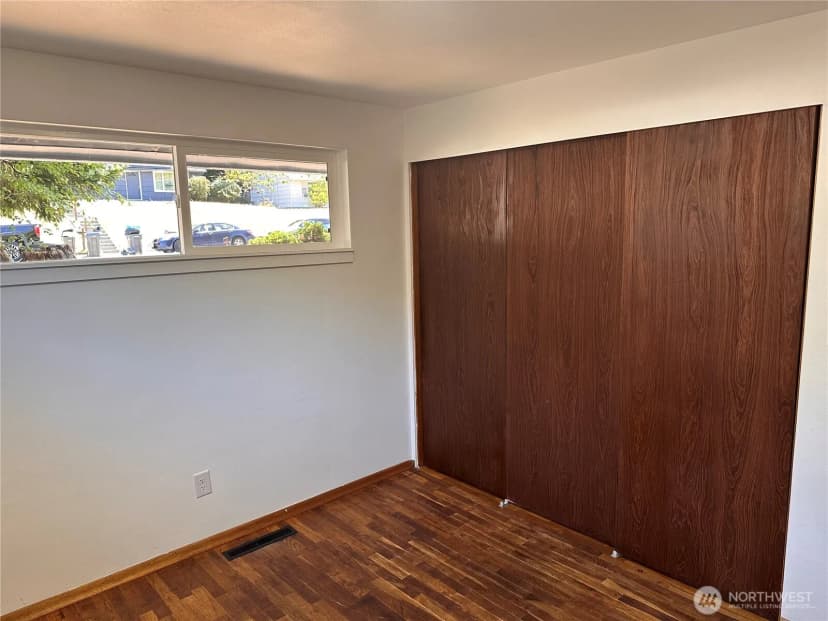 Property photo for 3219 Halverson Avenue, Bremerton photo 15