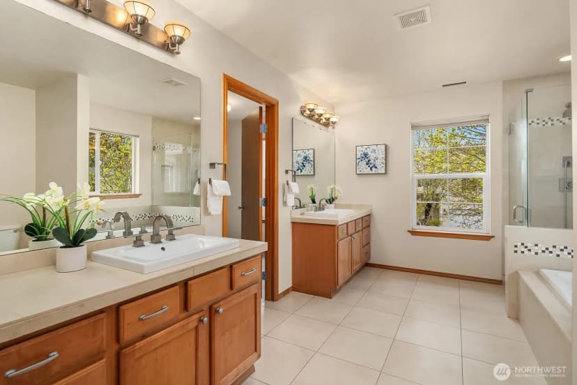 Property photo for 2016 250th Place Se, Sammamish photo 25