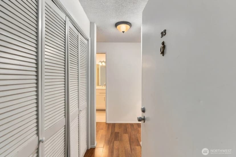 Property photo for 762 Hayes Street #23, Seattle photo 2