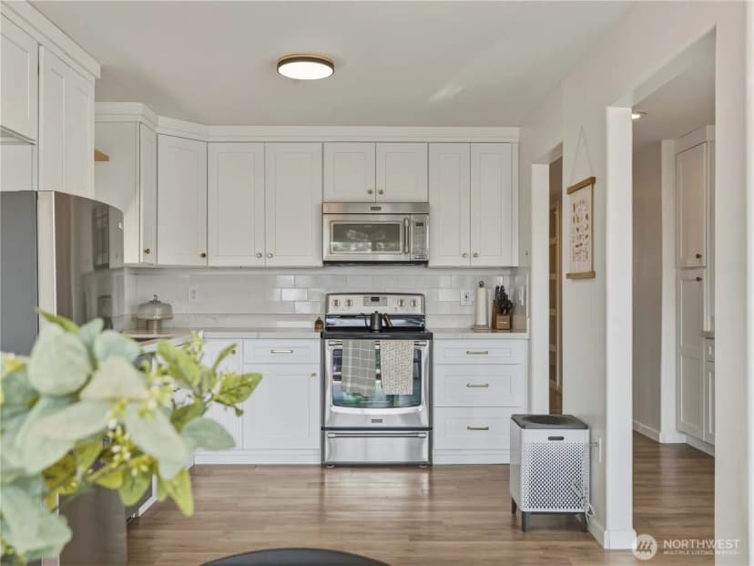 Property photo for 1111 S Atlantic Street #408, Seattle photo 4