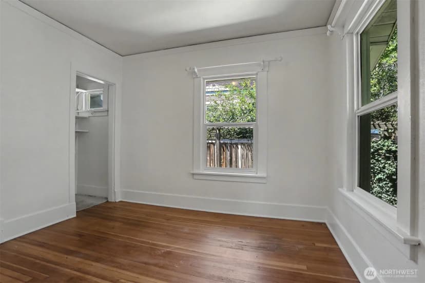 Property photo for 322 N 81st Street, Seattle photo 21