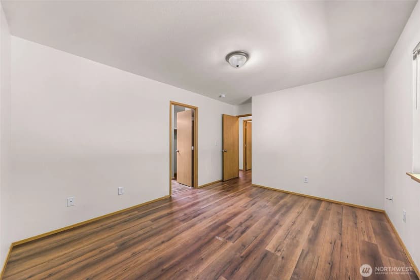 Property photo for 16619 41st Drive Ne #b, Arlington photo 11